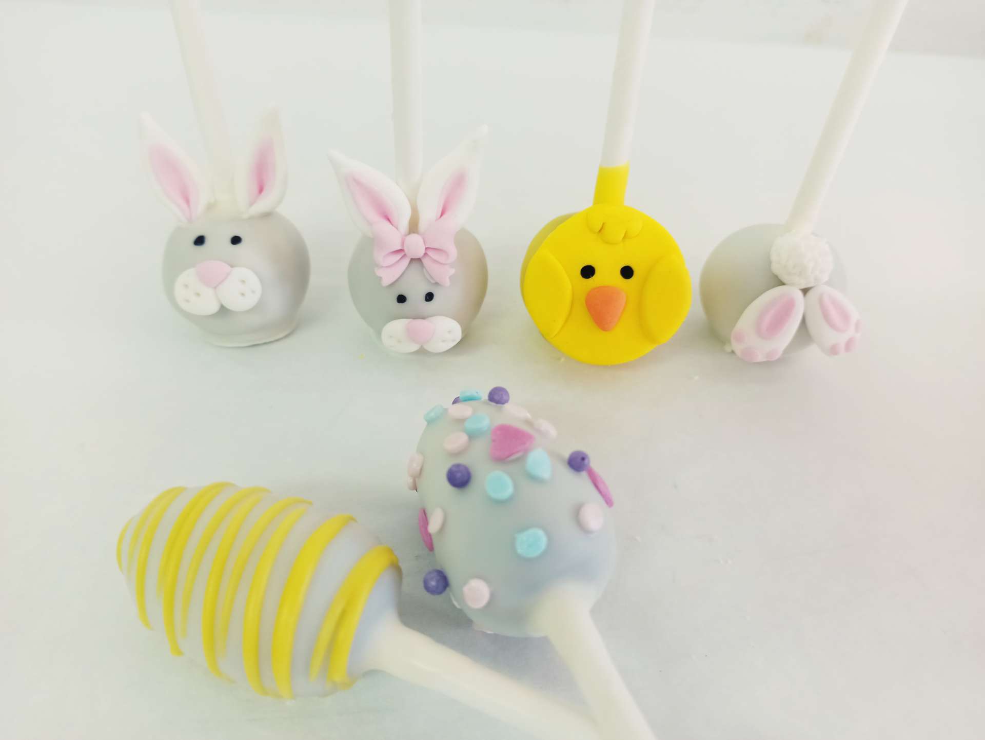 Ukrašeni cakepopsi slika-13